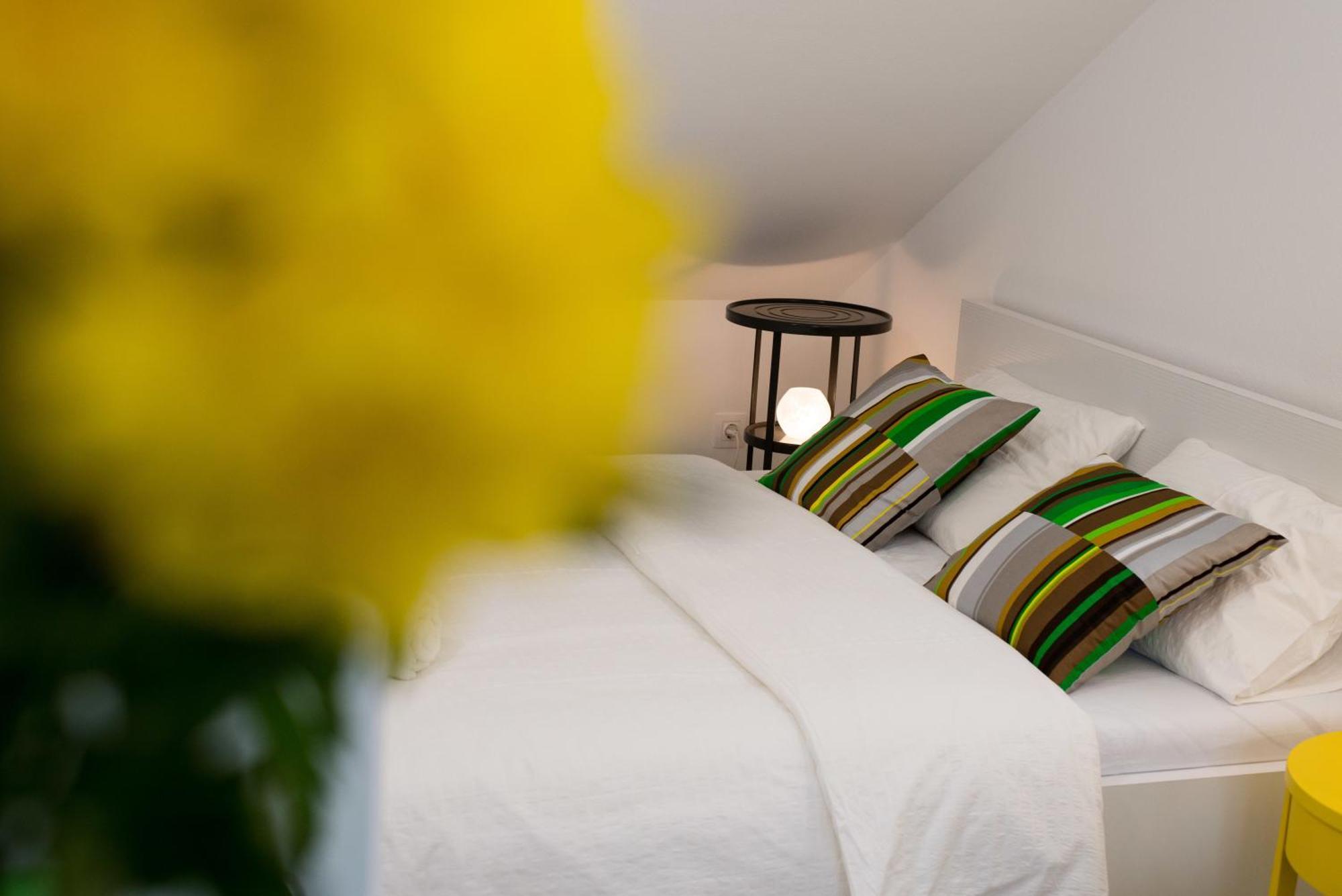 Apartments & Rooms Tiramola - Old Town Trogir Szoba fotó