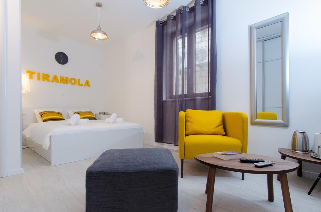 Apartments & Rooms Tiramola - Old Town Trogir Szoba fotó