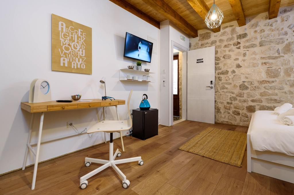 Apartments & Rooms Tiramola - Old Town Trogir Kültér fotó